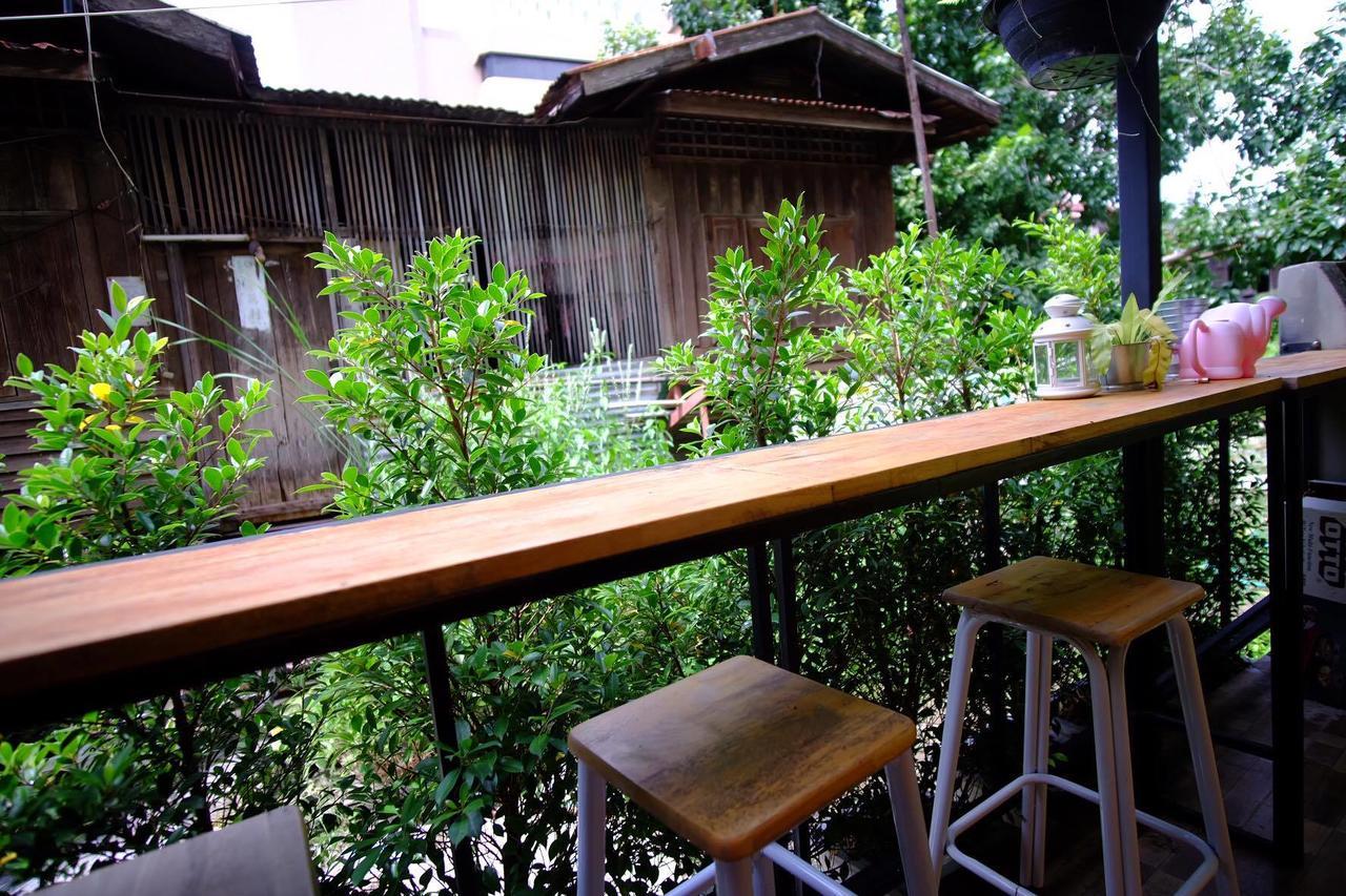 Nap Corner hostel Phitsanulok Exterior foto